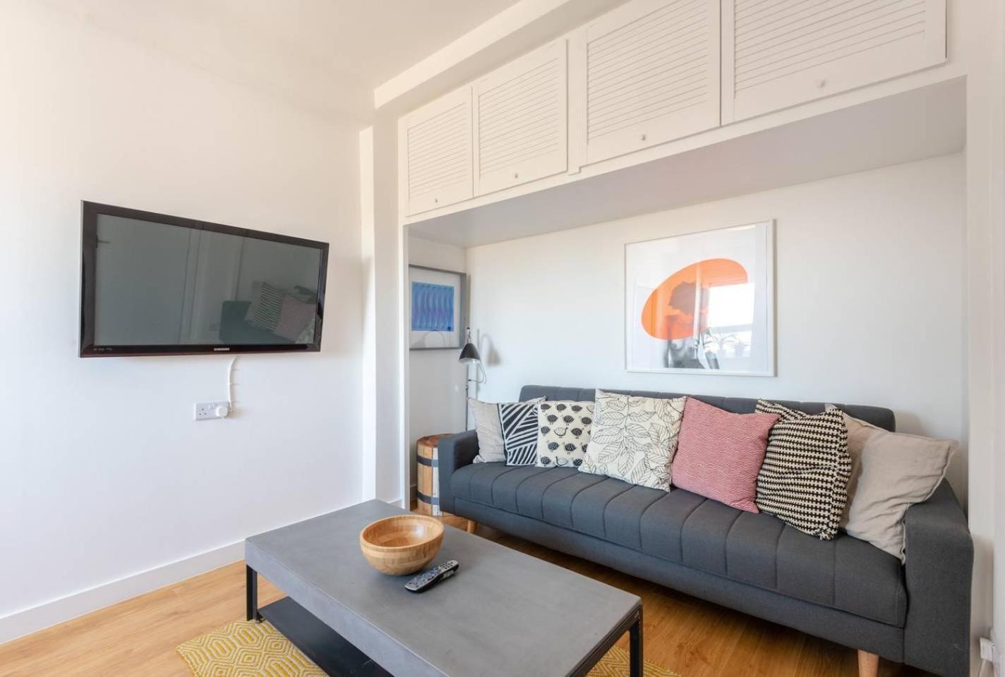 Апартаменты Guestready - 1Br Flat Ideally Located In Zone 2 Fits 3 Лондон Экстерьер фото